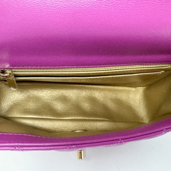 Chanel Pearl Crush Flap  Bag - Picture 9 of 11